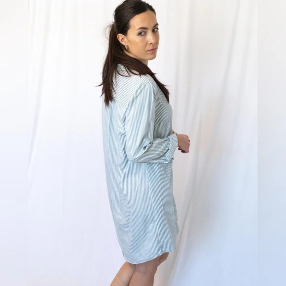 Button Down Dress - Picture 5 of 9